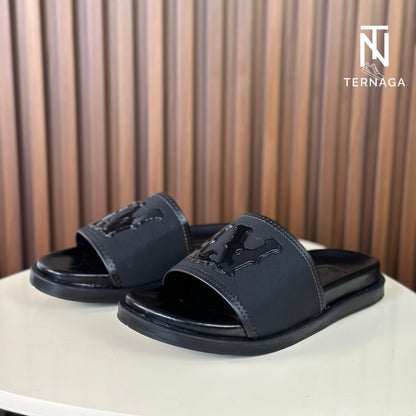 SLIPPERS GOOD QUALITY