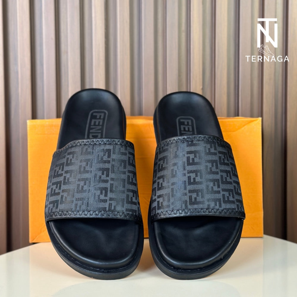 SLIPPERS GOOD QUALITY